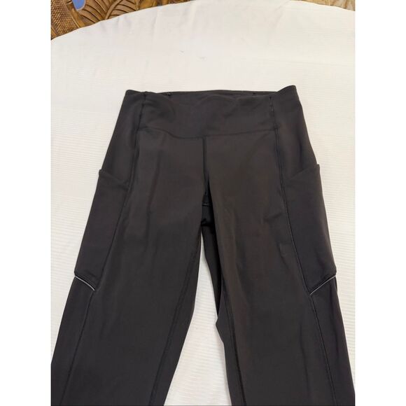 Lululemon Leggings Womens 6 Speed Up Crop Running Black Side Pockets Reflective - Picture 2 of 11